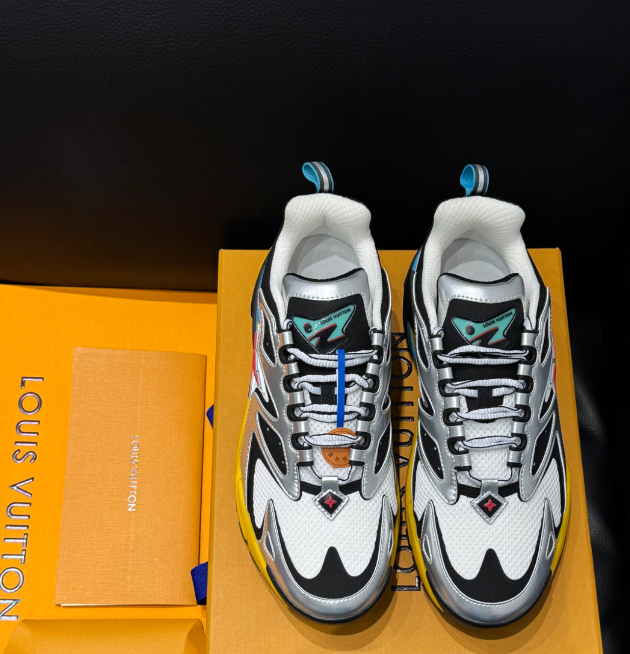 Sneakers Lv tatic facture