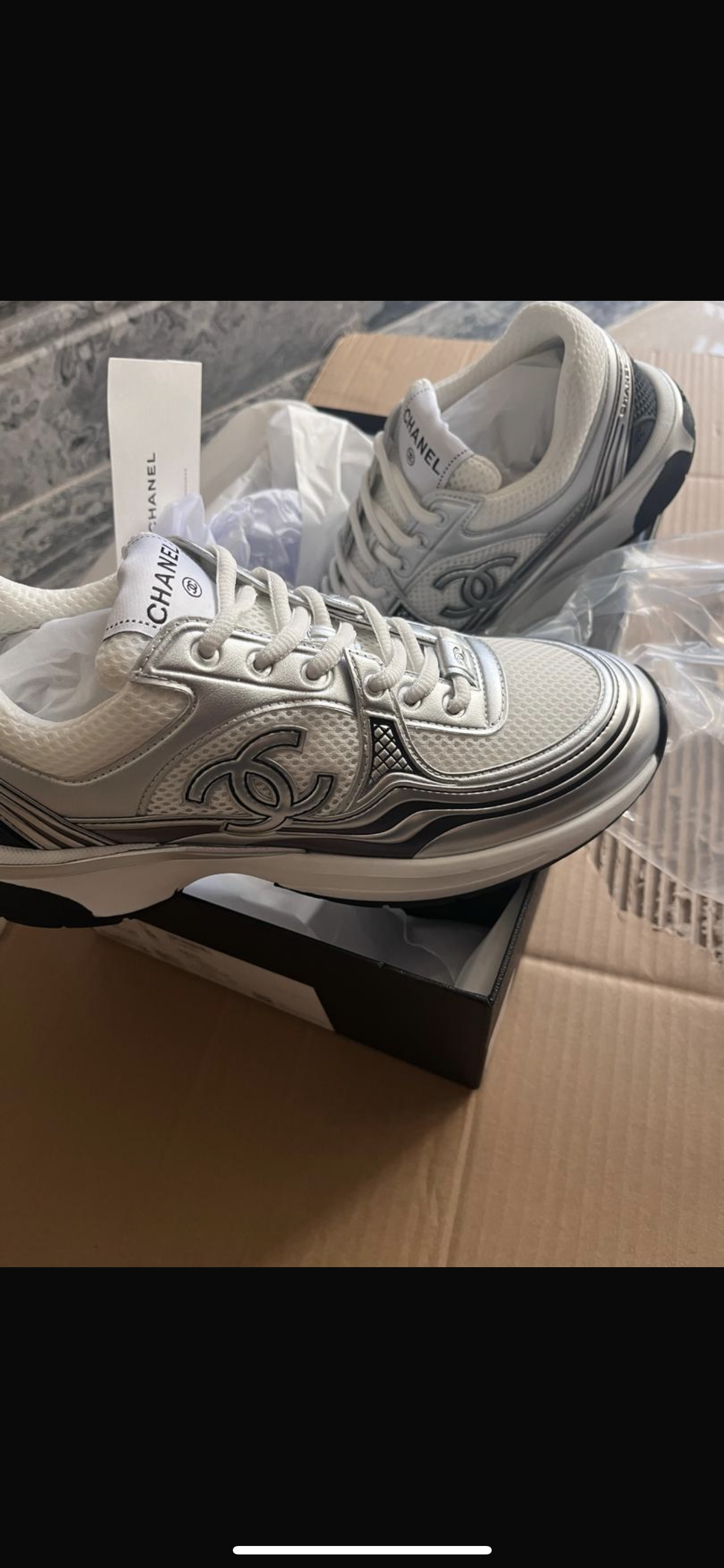 Sneakers Chanl ( EXCLU ) packaging complet facture 10/10