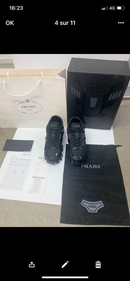 Sneakers  Prd cloudbust noir facture