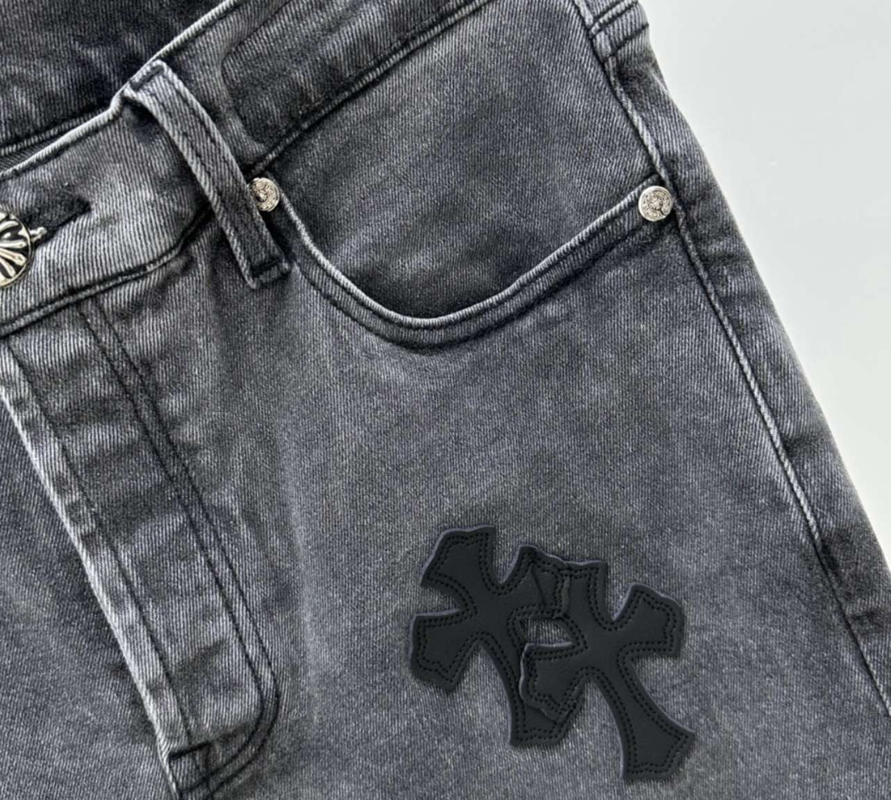 Jean chrome Hrts