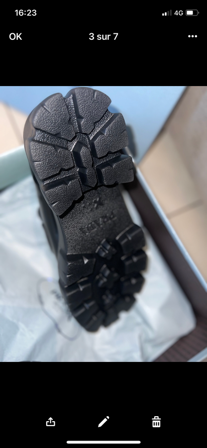 Black Prd invoice loafers