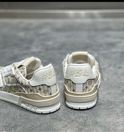 Sneakers Lv Trainers gris facture