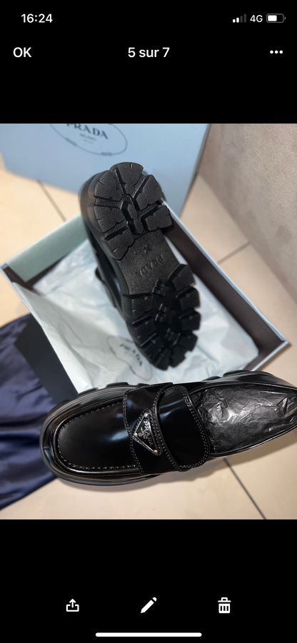 Black Prd invoice loafers