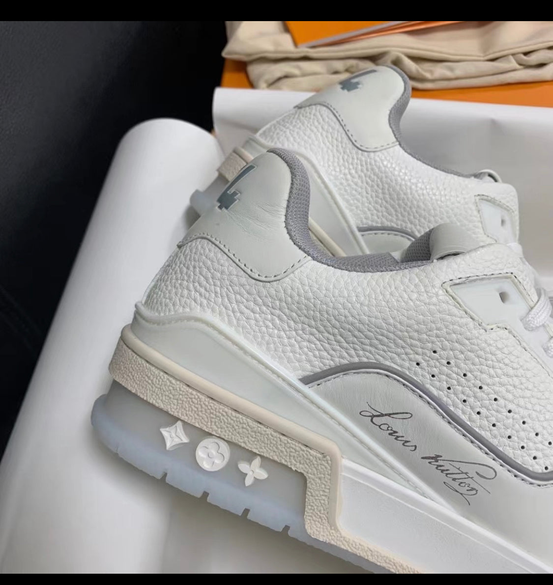 Sneakers Lv trainers monochrome facture