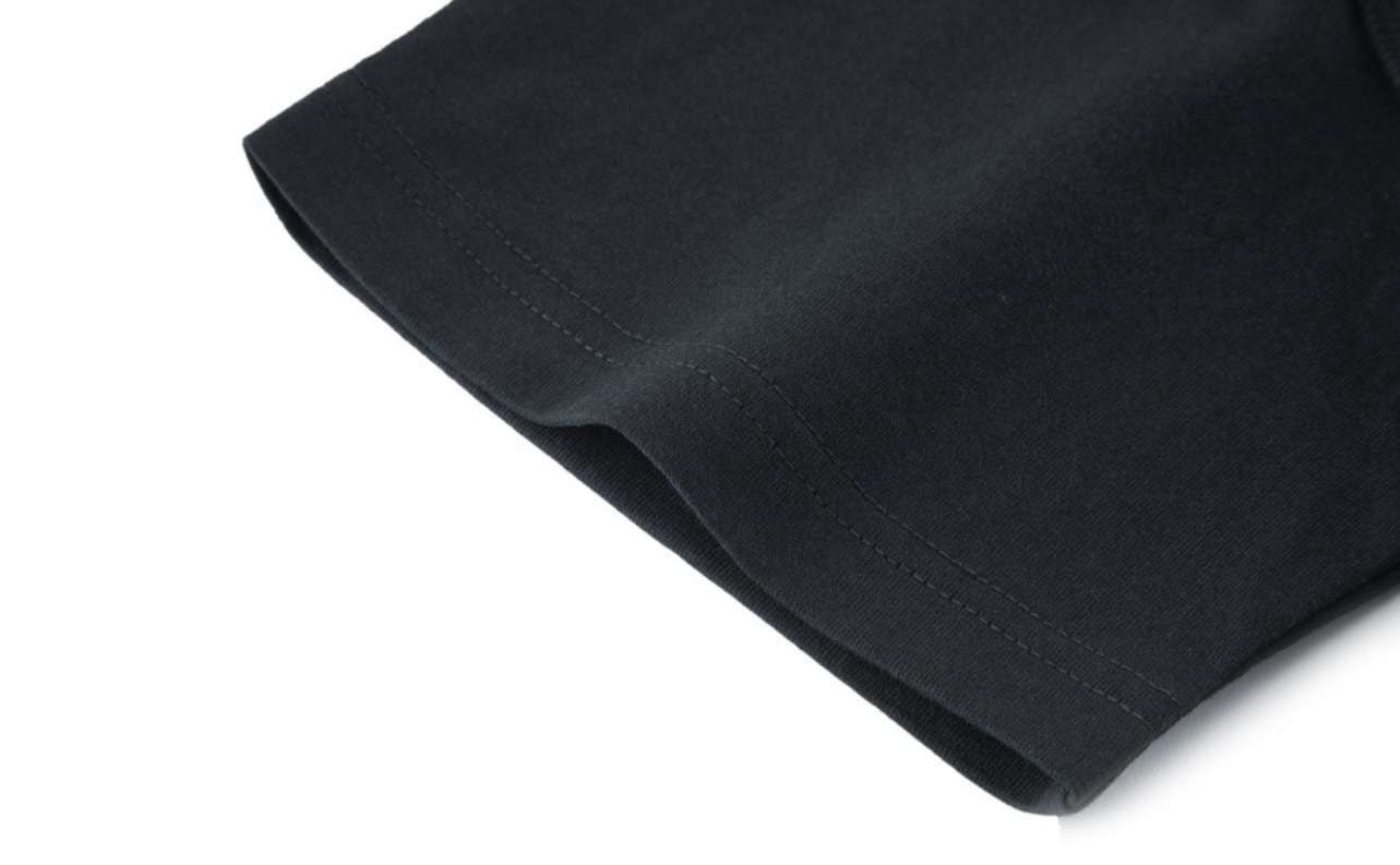 Louis black t-shirt