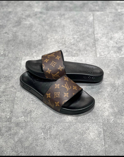 Lv mules water front invoice flip flops