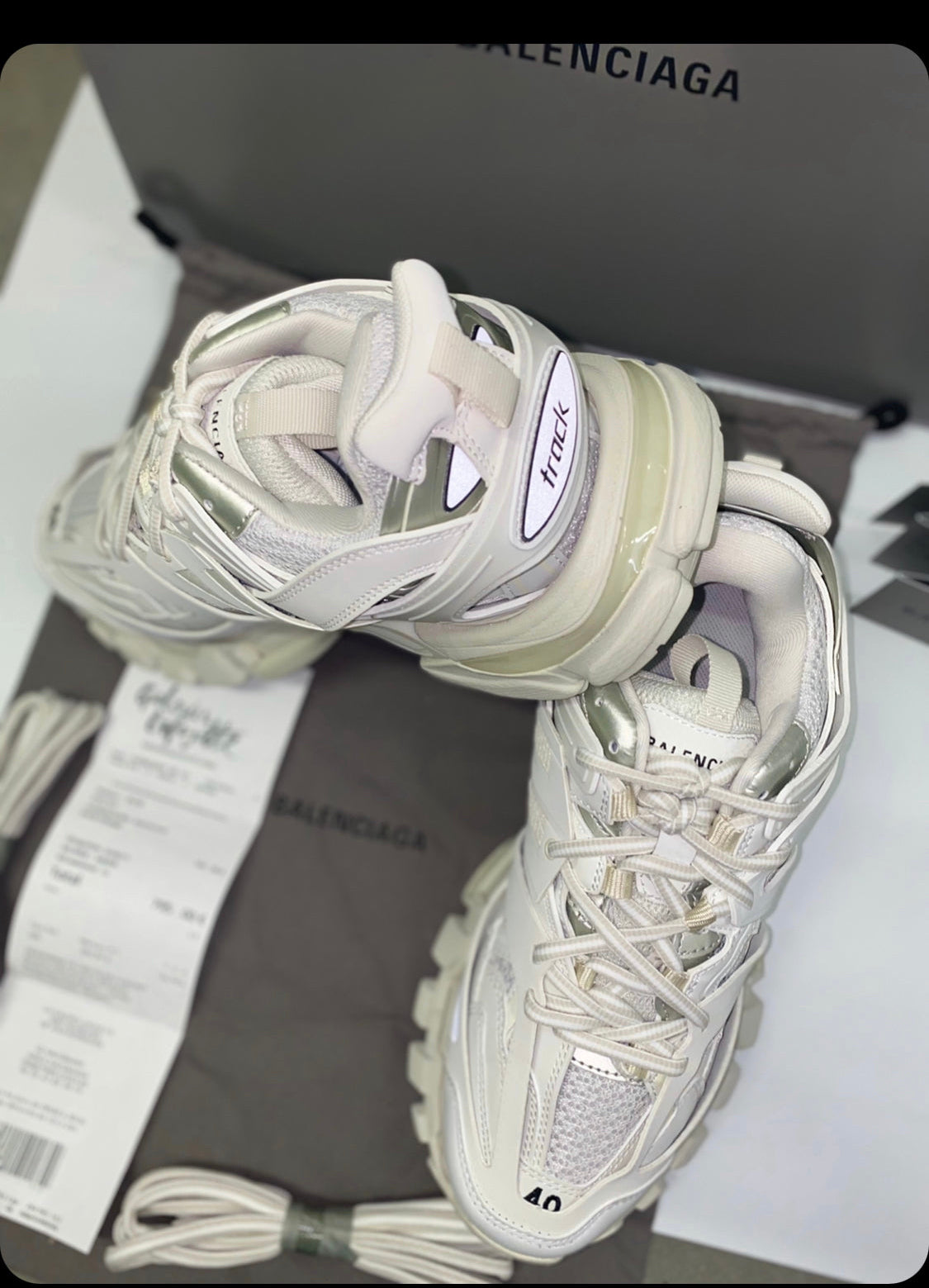 Blncg track white invoice