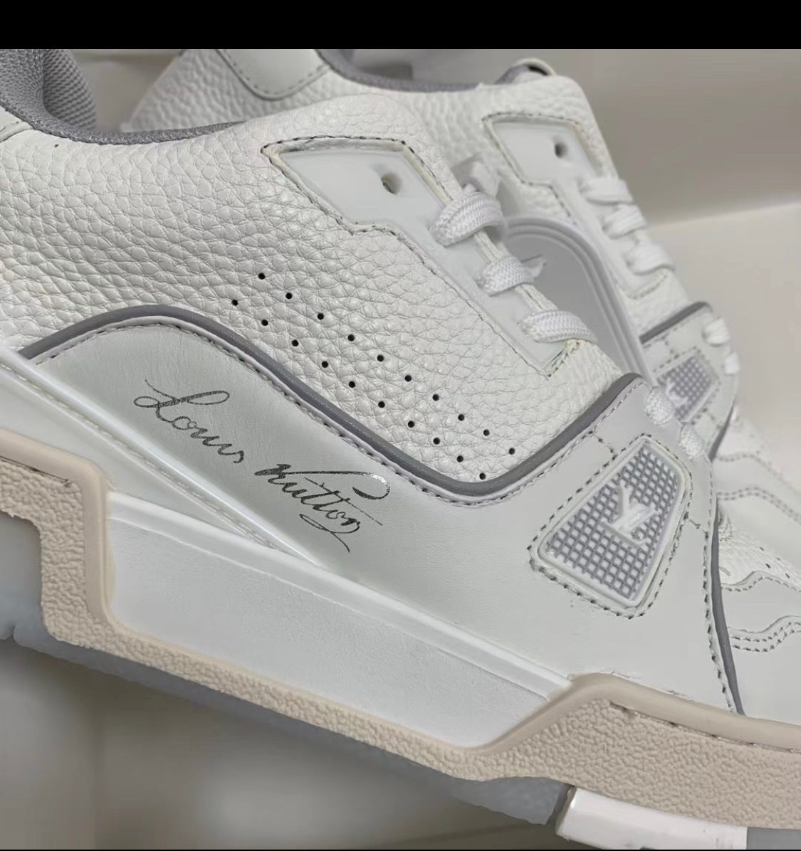 Sneakers Lv trainers monochrome facture